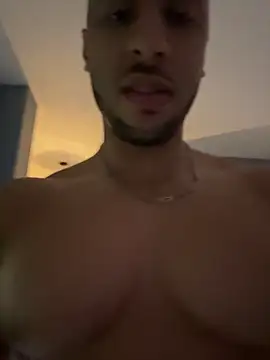 Snapshot of pimentfort77 chatting on 11-29-25, 02:42 pimentfort77 online show from 11-29-25, 02:42