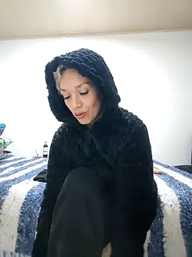 sexymarilyncolombia online show from 03-09-25, 01:14