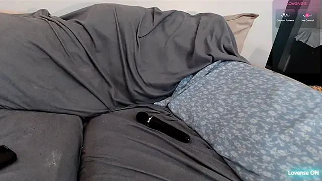 EmoDream1998 online show from 02-08-26, 12:58