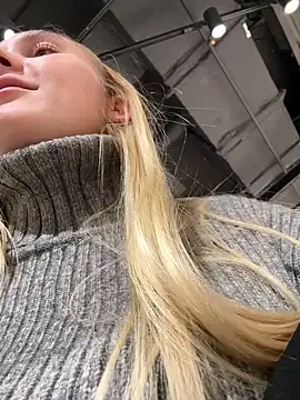 MariaTull online show from 12-14-24, 03:47