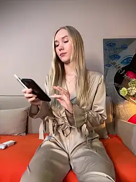 MariaTull online show from 02-10-26, 04:22