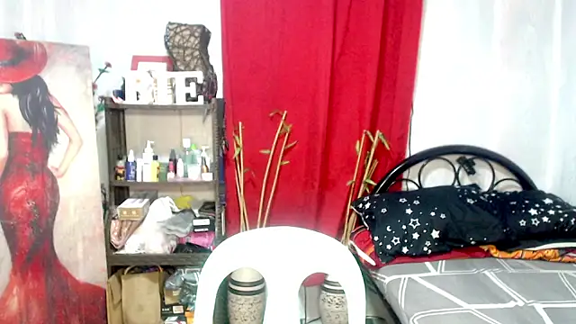 Snapshot of Bigdirtynipples chatting on 12-12-24, 04:43 Bigdirtynipples online show from 12-12-24, 04:43