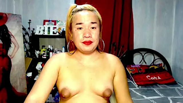 Snapshot of Bigdirtynipples chatting on 03-10-25, 03:52 Bigdirtynipples online show from 03-10-25, 03:52