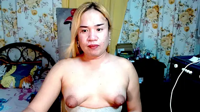 Snapshot of Bigdirtynipples chatting on 09-25-25, 10:08 Bigdirtynipples online show from 09-25-25, 10:08