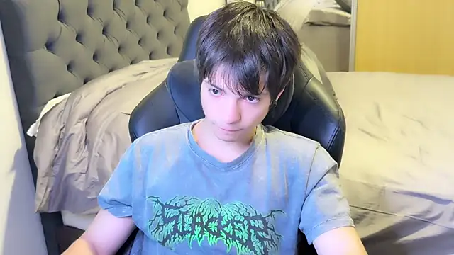 SasukeUhchiaa online show from 02-26-25, 01:08