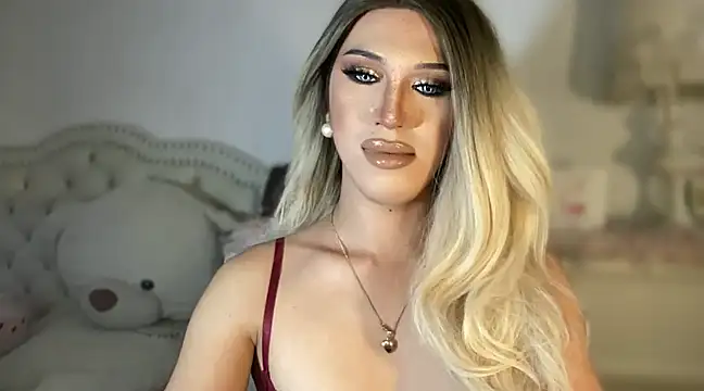 Ts glamxxxx online show from 03-21-25, 07:00
