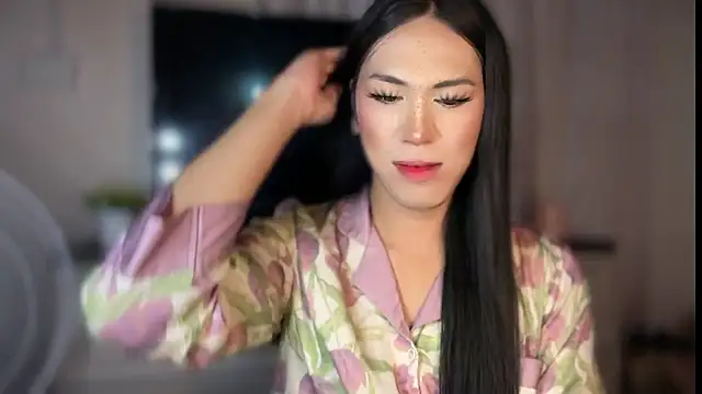 Ts glamxxxx online show from 03-08-26, 02:43