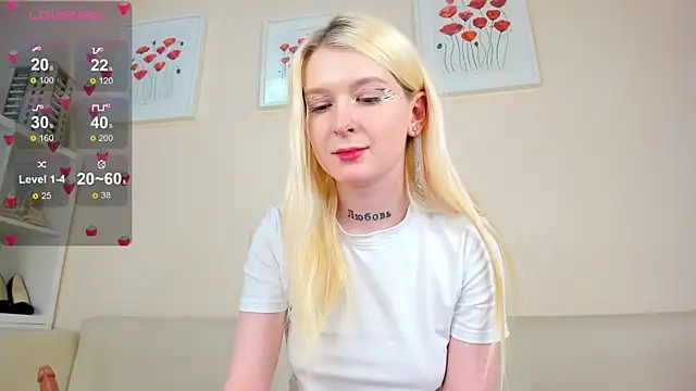 Snapshot of rosa_mariposa_ chatting on 02-11-25, 10:04 rosa mariposa online show from 02-11-25, 10:04