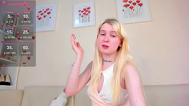 Snapshot of rosa_mariposa_ chatting on 02-27-25, 10:53 rosa mariposa online show from 02-27-25, 10:53