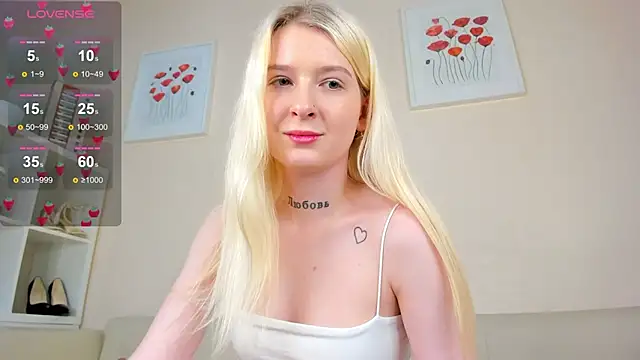 Snapshot of rosa_mariposa_ chatting on 03-06-25, 09:31 rosa mariposa online show from 03-06-25, 09:31