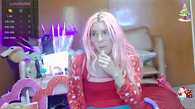 Skinygirl online show from 01-26-25, 02:14