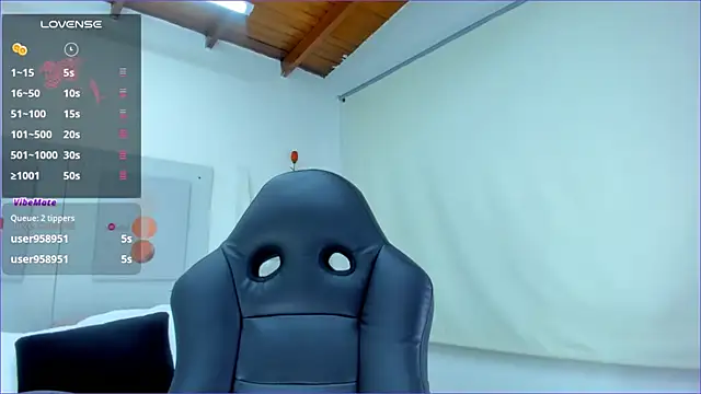 AlessiaMarcu- online show from 02-06-25, 07:56