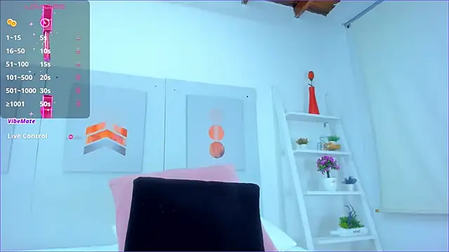 AlessiaMarcu- online show from 02-25-25, 04:24