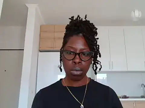 MadamIndigo online show from 02-21-26, 10:38