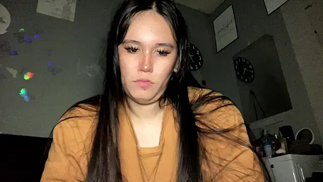 Snapshot of MeganTheRarest chatting on 02-05-26, 07:18 MeganTheRarest online show from 02-05-26, 07:18