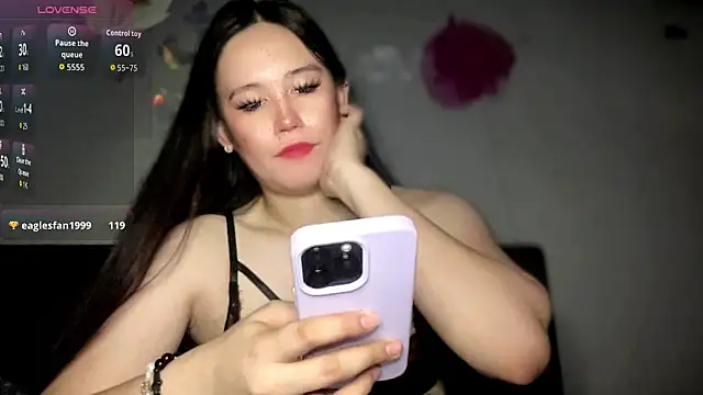 Snapshot of MeganTheRarest chatting on 02-15-26, 07:51 MeganTheRarest online show from 02-15-26, 07:51