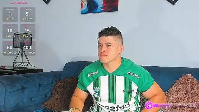 Leonsmoron online show from 10-30-25, 11:05