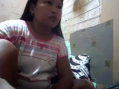 Snapshot of sweethotmom chatting on 12-18-24, 11:40 sweethotmom online show from 12-18-24, 11:40