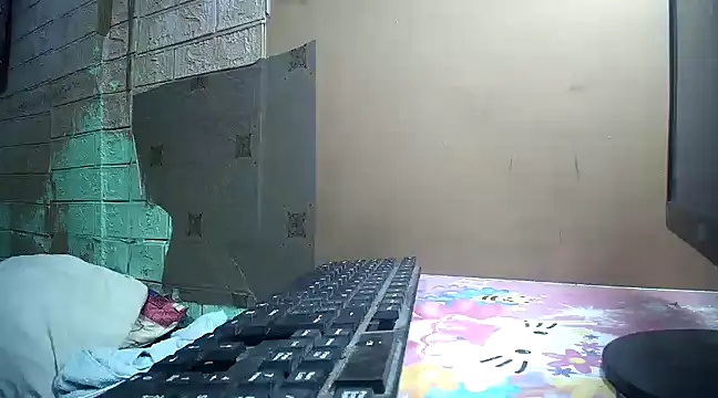 Snapshot of sweethotmom chatting on 01-31-25, 12:17 sweethotmom online show from 01-31-25, 12:17