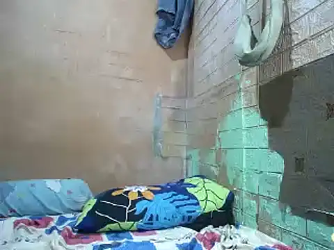 Snapshot of sweethotmom chatting on 03-06-25, 12:32 sweethotmom online show from 03-06-25, 12:32