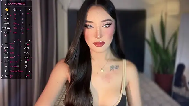 wiggle nibble online show from 10-01-25, 01:17