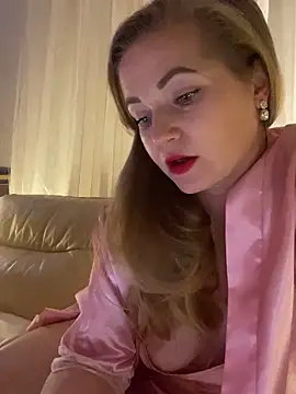 Snapshot of Lady__Maria chatting on 12-10-24, 06:38 Lady Maria online show from 12-10-24, 06:38