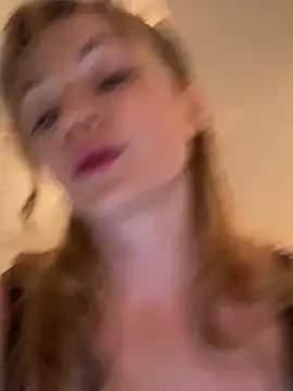 Snapshot of Lady__Maria chatting on 11-27-25, 04:09 Lady Maria online show from 11-27-25, 04:09