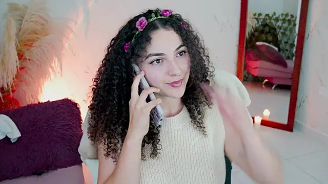 Snapshot of merida_bell18 chatting on 04-30-26, 08:15 merida bell18 online show from 04-30-26, 08:15