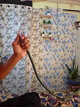 Snapshot of Queen_Anushka69 chatting on 12-29-24, 08:04 Queen Anushka69 online show from 12-29-24, 08:04