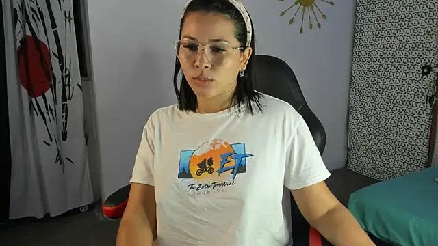 caylinhot7 online show from 10-05-25, 05:06