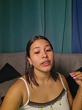 caylinhot7 online show from 10-08-25, 05:38