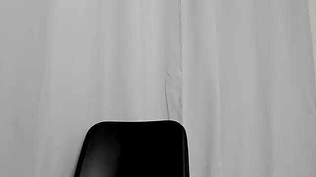 Snapshot of katrhin_66 chatting on 02-20-25, 03:45 katrhin 66 online show from 02-20-25, 03:45