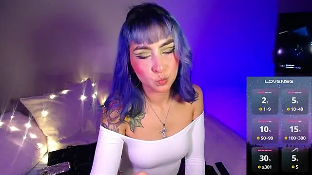 Cinamoonn online show from 12-11-24, 09:34