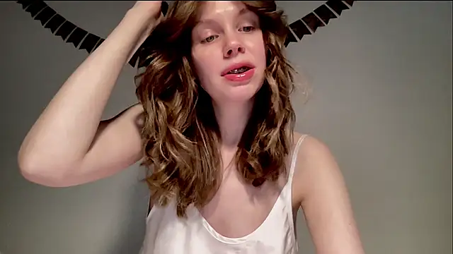 Nikki Mimimi online show from 01-24-25, 10:11