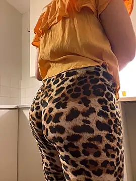 Maria Texas online show from 01-24-25, 03:55