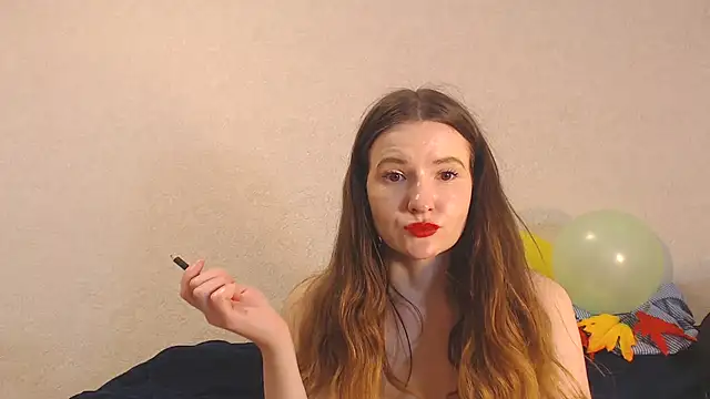Snapshot of SecretWithJessie chatting on 09-13-25, 05:07 SecretWithJessie online show from 09-13-25, 05:07