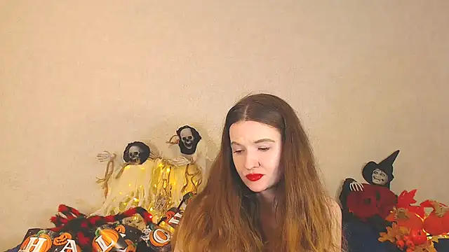 Snapshot of SecretWithJessie chatting on 10-18-25, 12:28 SecretWithJessie online show from 10-18-25, 12:28