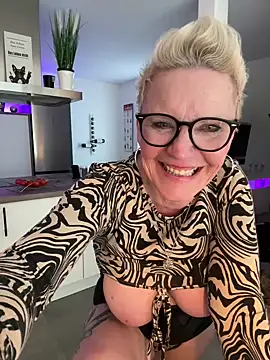 German Milf online show from 03-20-25, 06:31