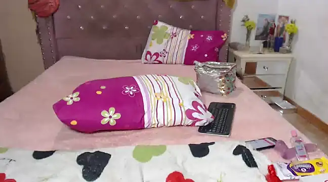 Snapshot of isabelle_adj chatting on 01-20-25, 05:15 isabelle adj online show from 01-20-25, 05:15