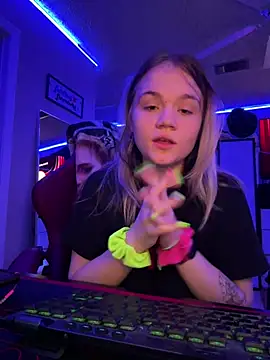 Cutiepiespanks online show from 03-17-25, 01:24