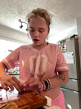 Cutiepiespanks online show from 10-10-25, 09:14