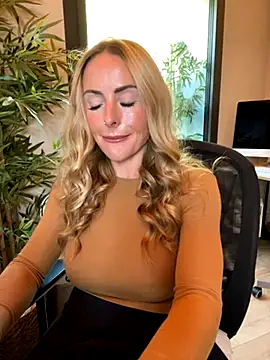 EmaSalis online show from 09-22-25, 08:49