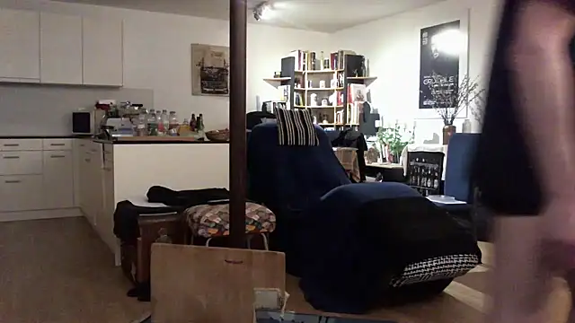 Snapshot of seelengleich chatting on 03-01-25, 11:47 seelengleich online show from 03-01-25, 11:47