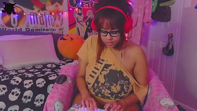 N1NT3NDH03 online show from 12-22-24, 07:54