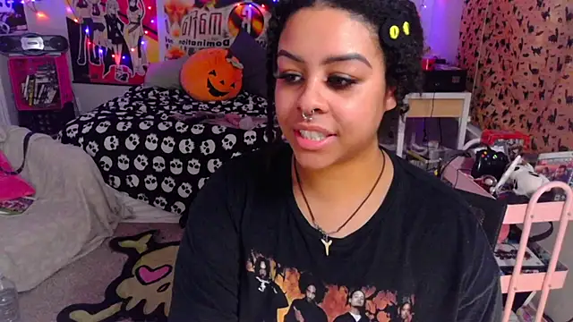 N1NT3NDH03 online show from 09-09-25, 03:17