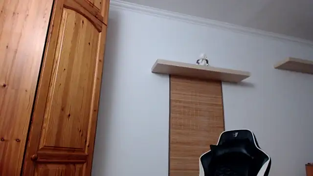 Snapshot of Lisakisss chatting on 03-20-25, 07:57 Lisakisss online show from 03-20-25, 07:57