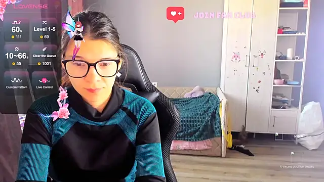 MollyLollipop online show from 10-17-25, 04:26