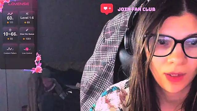 MollyLollipop online show from 11-24-25, 04:51