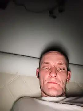 Honzziik0011 online show from 03-01-26, 09:39