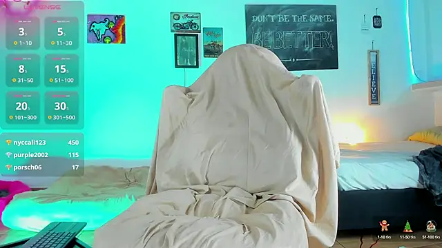 Snapshot of RyanCarter_ chatting on 01-15-25, 05:26 RyanCarter online show from 01-15-25, 05:26